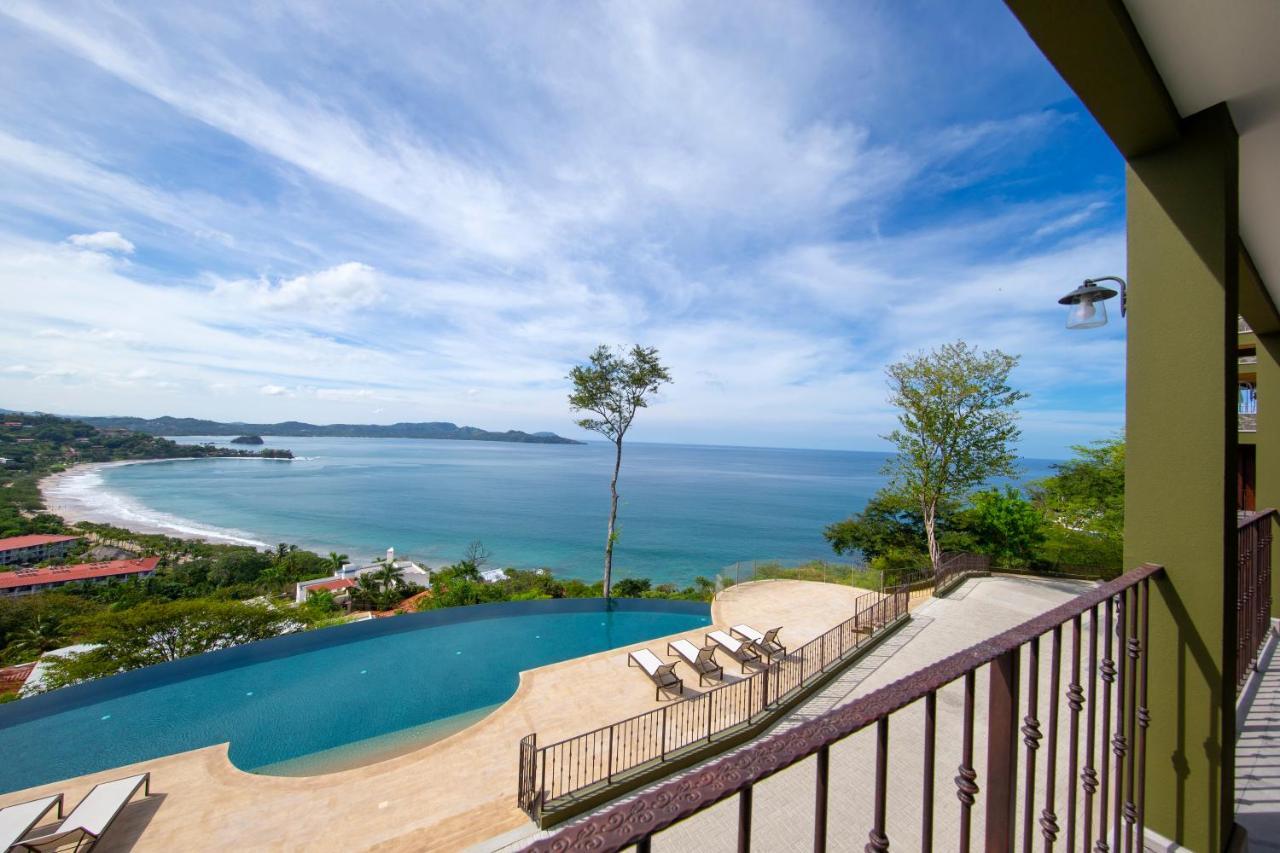 360 Splendor Del Pacifico Residences Playa Flamingo Exterior photo