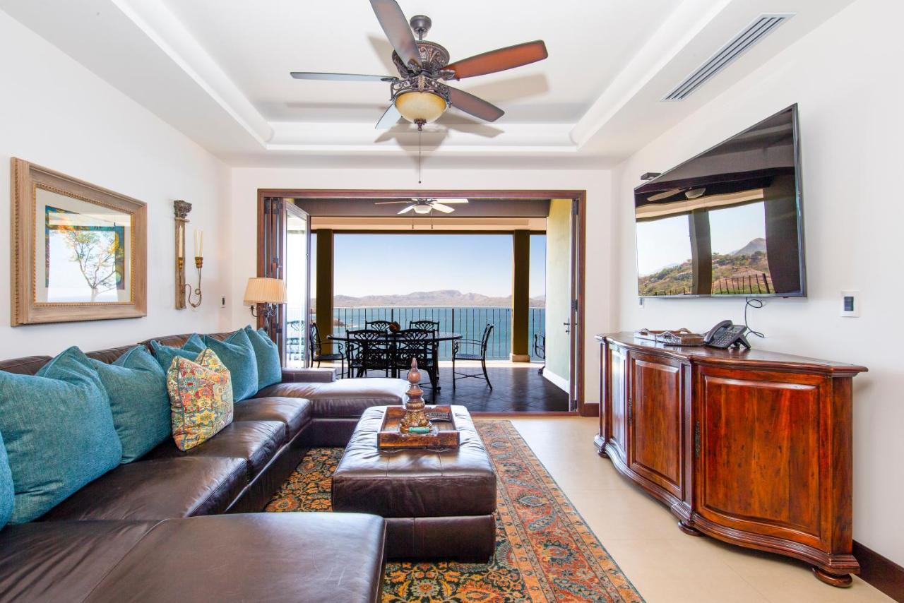 360 Splendor Del Pacifico Residences Playa Flamingo Exterior photo