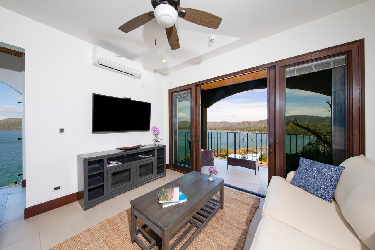 360 Splendor Del Pacifico Residences Playa Flamingo Exterior photo